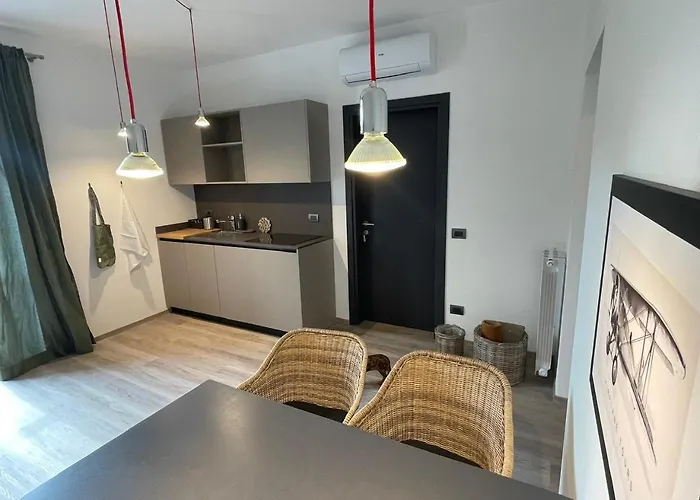 Flora Inn, Ca' Baion Lägenhet Bergamo